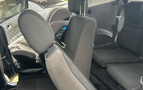 Toyota Corolla Verso I, 2008 год, 720 000 рублей, 17 фотография
