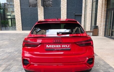 Audi Q3, 2020 год, 3 250 000 рублей, 2 фотография