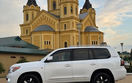 Toyota Land Cruiser 200, 2011 год, 2 490 000 рублей, 7 фотография