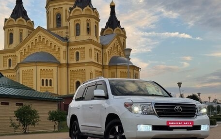 Toyota Land Cruiser 200, 2011 год, 2 490 000 рублей, 4 фотография
