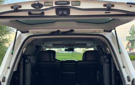 Toyota Land Cruiser 200, 2011 год, 2 490 000 рублей, 13 фотография