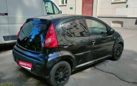 Peugeot 107 I рестайлинг, 2009 год, 280 000 рублей, 4 фотография