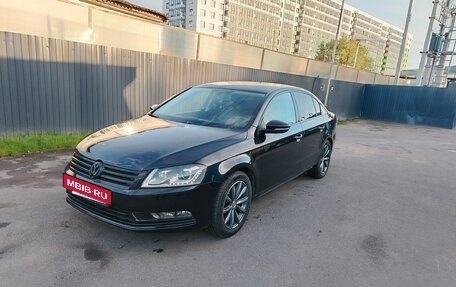 Volkswagen Passat B7, 2011 год, 950 000 рублей, 2 фотография