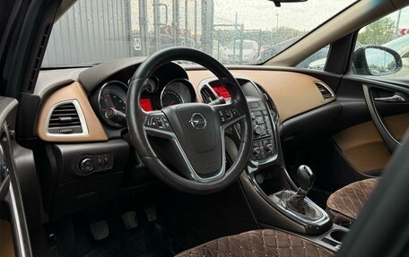 Opel Astra J, 2014 год, 770 000 рублей, 9 фотография