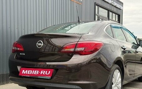 Opel Astra J, 2014 год, 770 000 рублей, 6 фотография