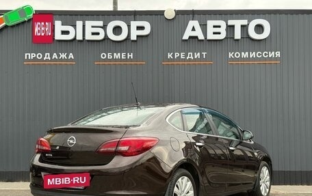 Opel Astra J, 2014 год, 770 000 рублей, 2 фотография