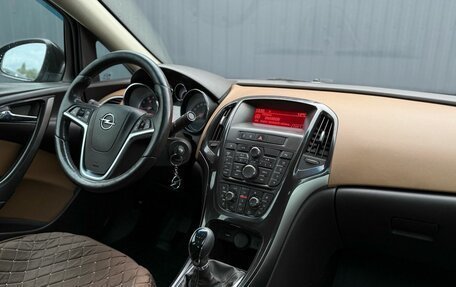 Opel Astra J, 2014 год, 770 000 рублей, 13 фотография