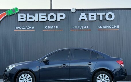 Chevrolet Cruze II, 2010 год, 659 000 рублей, 4 фотография