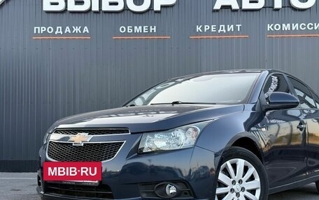 Chevrolet Cruze II, 2010 год, 659 000 рублей, 7 фотография