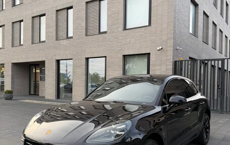 Porsche Macan I рестайлинг, 2021 год, 1 фотография