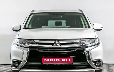 Mitsubishi Outlander III рестайлинг 3, 2016 год, 1 750 000 рублей, 2 фотография