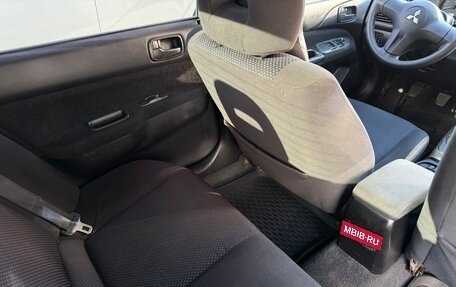 Mitsubishi Lancer IX, 2006 год, 499 999 рублей, 15 фотография