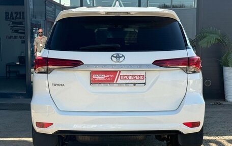 Toyota Fortuner II, 2018 год, 2 290 000 рублей, 7 фотография