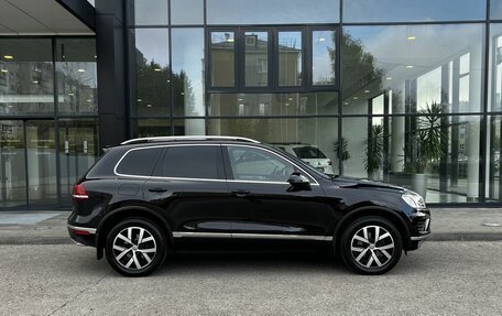 Volkswagen Touareg III, 2017 год, 3 790 000 рублей, 4 фотография