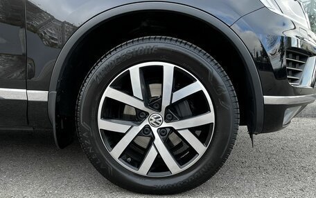 Volkswagen Touareg III, 2017 год, 3 790 000 рублей, 13 фотография
