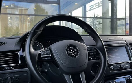 Volkswagen Touareg III, 2017 год, 3 790 000 рублей, 17 фотография