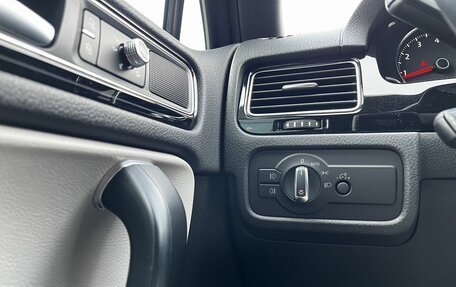 Volkswagen Touareg III, 2017 год, 3 790 000 рублей, 16 фотография