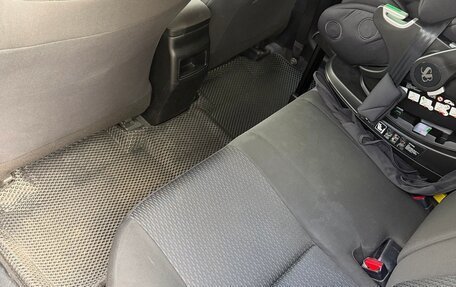 Toyota Corolla, 2013 год, 1 100 000 рублей, 8 фотография