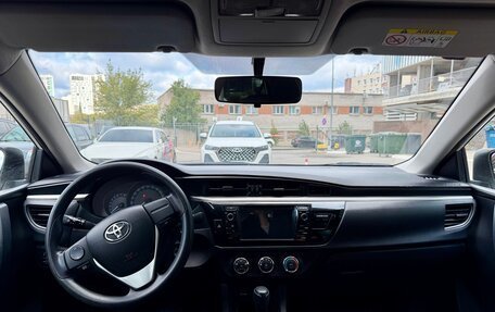 Toyota Corolla, 2013 год, 1 100 000 рублей, 5 фотография