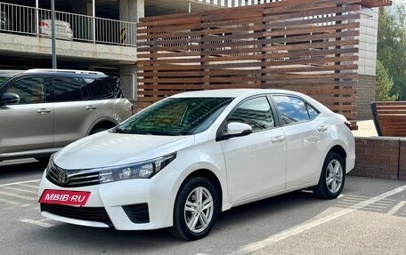 Toyota Corolla, 2013 год, 1 100 000 рублей, 15 фотография