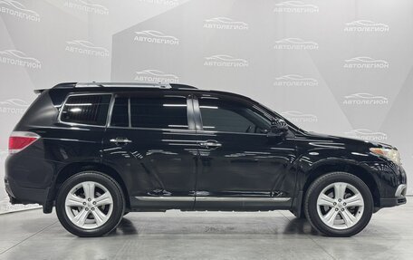 Toyota Highlander III, 2011 год, 1 980 000 рублей, 6 фотография