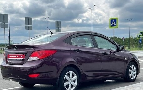 Hyundai Solaris II рестайлинг, 2013 год, 820 000 рублей, 5 фотография