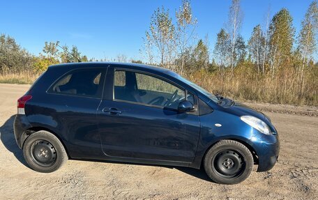 Toyota Yaris III рестайлинг, 2010 год, 420 000 рублей, 7 фотография
