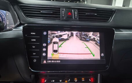 Skoda Superb III рестайлинг, 2023 год, 1 540 000 рублей, 16 фотография