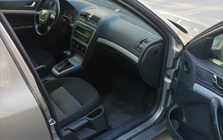 Skoda Octavia, 2010 год, 600 000 рублей, 5 фотография