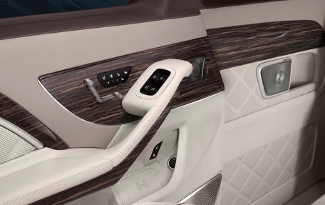 Mercedes-Benz V-Класс, 2025 год, 32 800 000 рублей, 13 фотография
