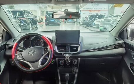 Toyota Yaris XP150 рестайлинг, 2022 год, 1 285 000 рублей, 6 фотография