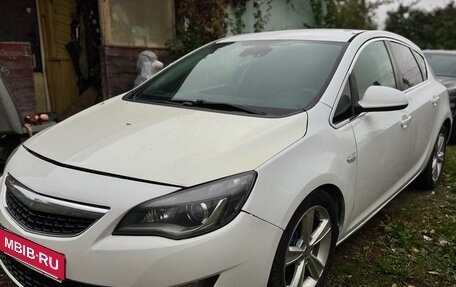 Opel Astra J, 2010 год, 400 000 рублей, 3 фотография