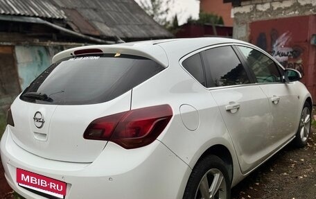 Opel Astra J, 2010 год, 400 000 рублей, 5 фотография