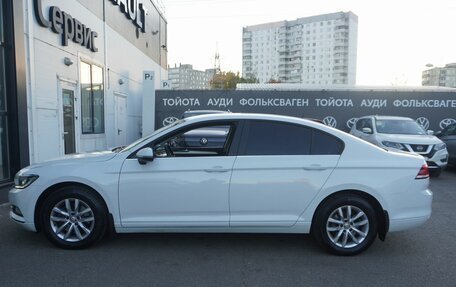 Volkswagen Passat B8 рестайлинг, 2016 год, 1 950 000 рублей, 8 фотография