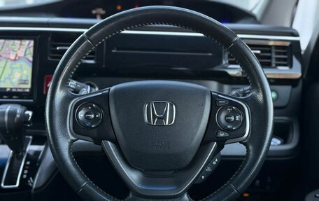Honda Stepwgn IV, 2016 год, 1 750 000 рублей, 15 фотография