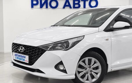 Hyundai Solaris II рестайлинг, 2021 год, 1 399 999 рублей, 2 фотография