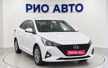 Hyundai Solaris II рестайлинг, 2021 год, 1 399 999 рублей, 5 фотография