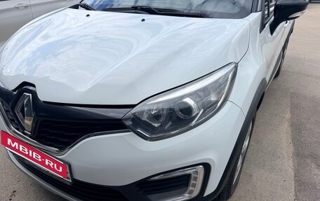 Renault Kaptur I рестайлинг, 2016 год, 1 000 000 рублей, 6 фотография
