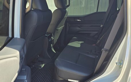 Toyota Land Cruiser Prado, 2024 год, 9 300 000 рублей, 14 фотография