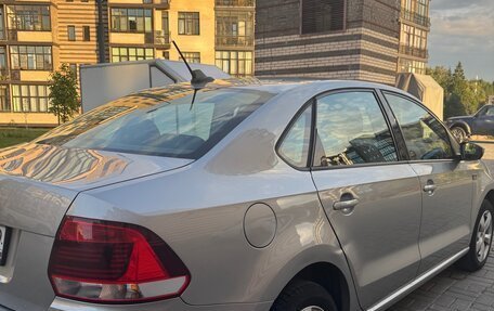Volkswagen Polo VI (EU Market), 2018 год, 990 000 рублей, 2 фотография