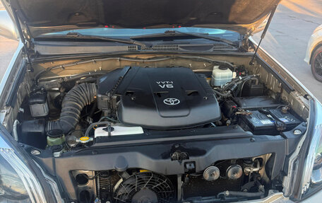 Toyota Land Cruiser Prado 120 рестайлинг, 2008 год, 2 950 000 рублей, 5 фотография