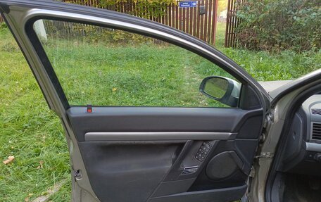 Opel Vectra C рестайлинг, 2004 год, 310 000 рублей, 14 фотография