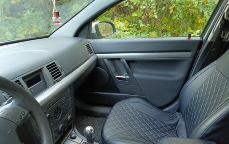 Opel Vectra C рестайлинг, 2004 год, 310 000 рублей, 11 фотография