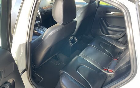 Audi A4, 2015 год, 1 430 000 рублей, 10 фотография