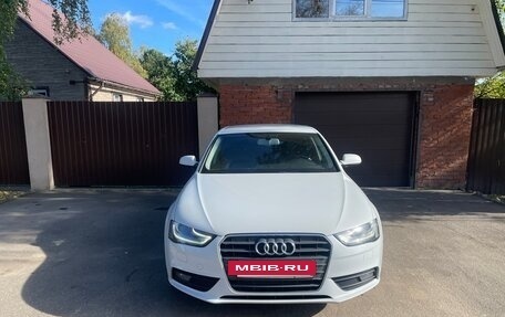 Audi A4, 2015 год, 1 430 000 рублей, 8 фотография
