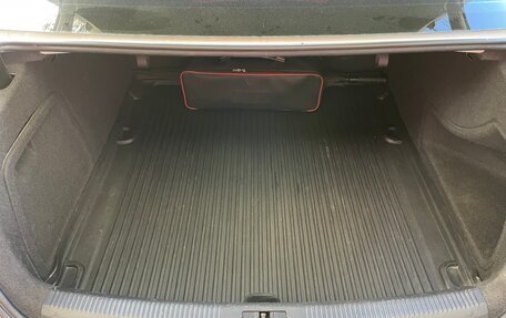 Audi A4, 2015 год, 1 430 000 рублей, 14 фотография