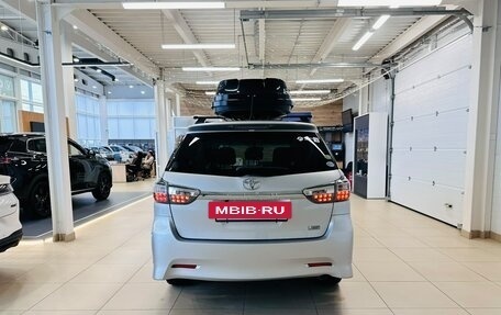 Toyota Wish II, 2012 год, 1 399 000 рублей, 5 фотография