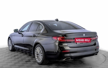 BMW 5 серия, 2021 год, 3 930 000 рублей, 7 фотография