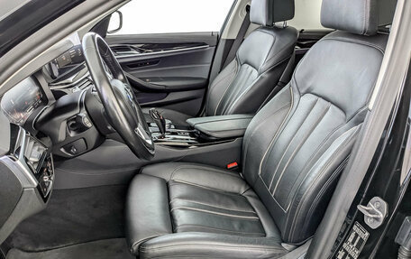 BMW 5 серия, 2021 год, 3 930 000 рублей, 21 фотография
