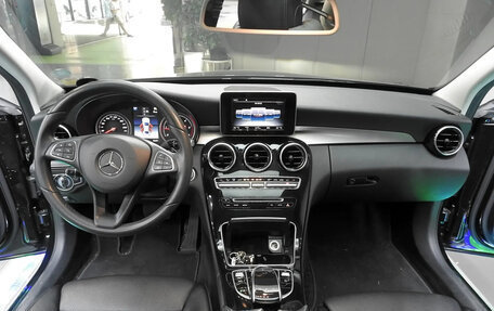 Mercedes-Benz C-Класс, 2018 год, 1 590 002 рублей, 7 фотография